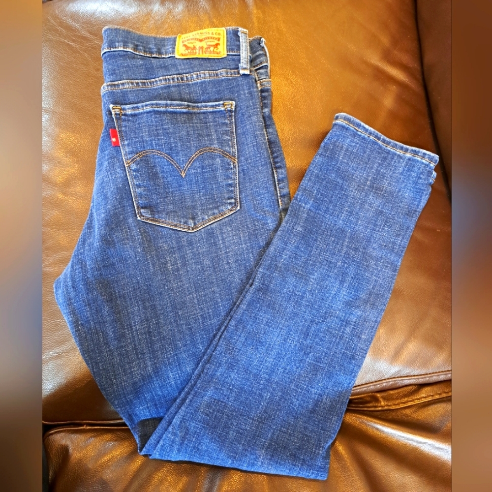 Levis 311 high rise size 30